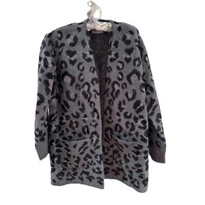 NEW Animal Print Cardigan Size Small Thick Fuzzy Cozy Urban Pockets CYRUS